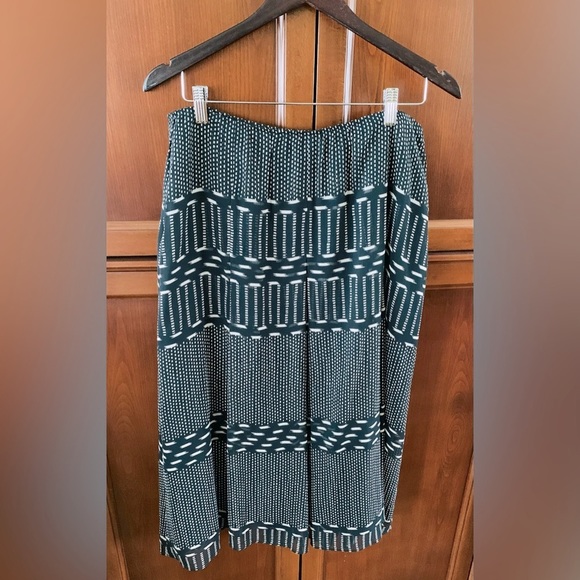 Divinya Skirts Classic Black White Sheer Viscose Pleaded Skirt Just